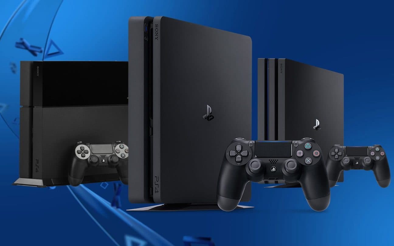 Montagem com consoles PlayStation 4