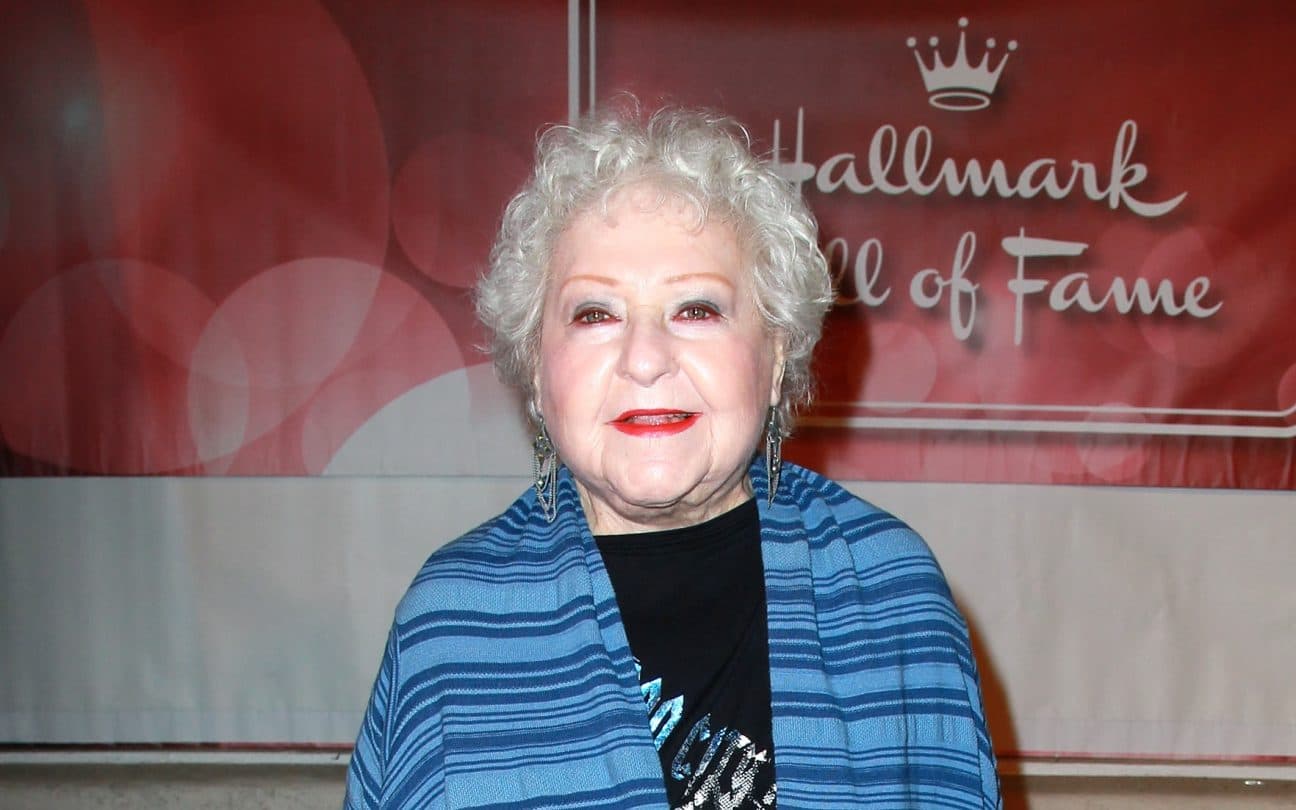 Estelle Harris