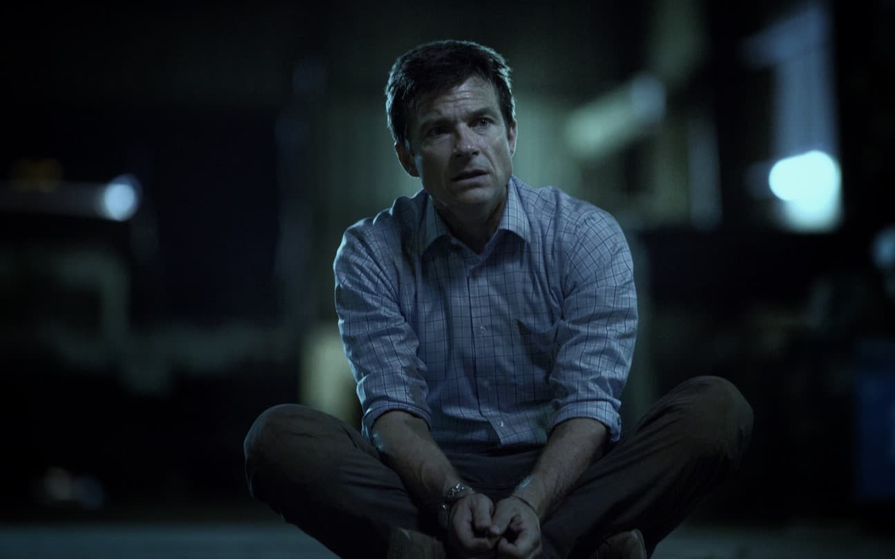 Jason Bateman em cena de Ozark da Netflix