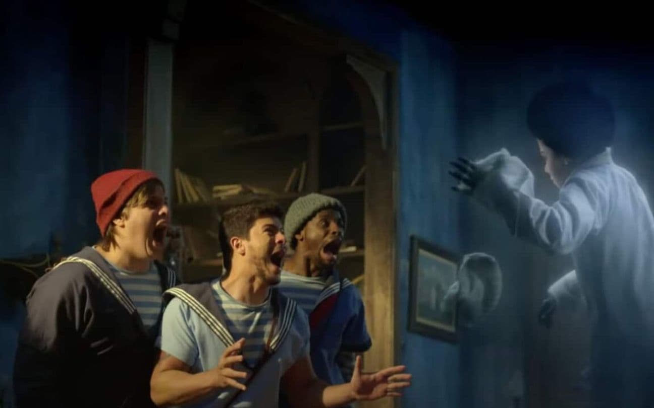 Lucas Salles, Arthur Aguiar e Hugo Germano com Nicolas Cruz em Pluft