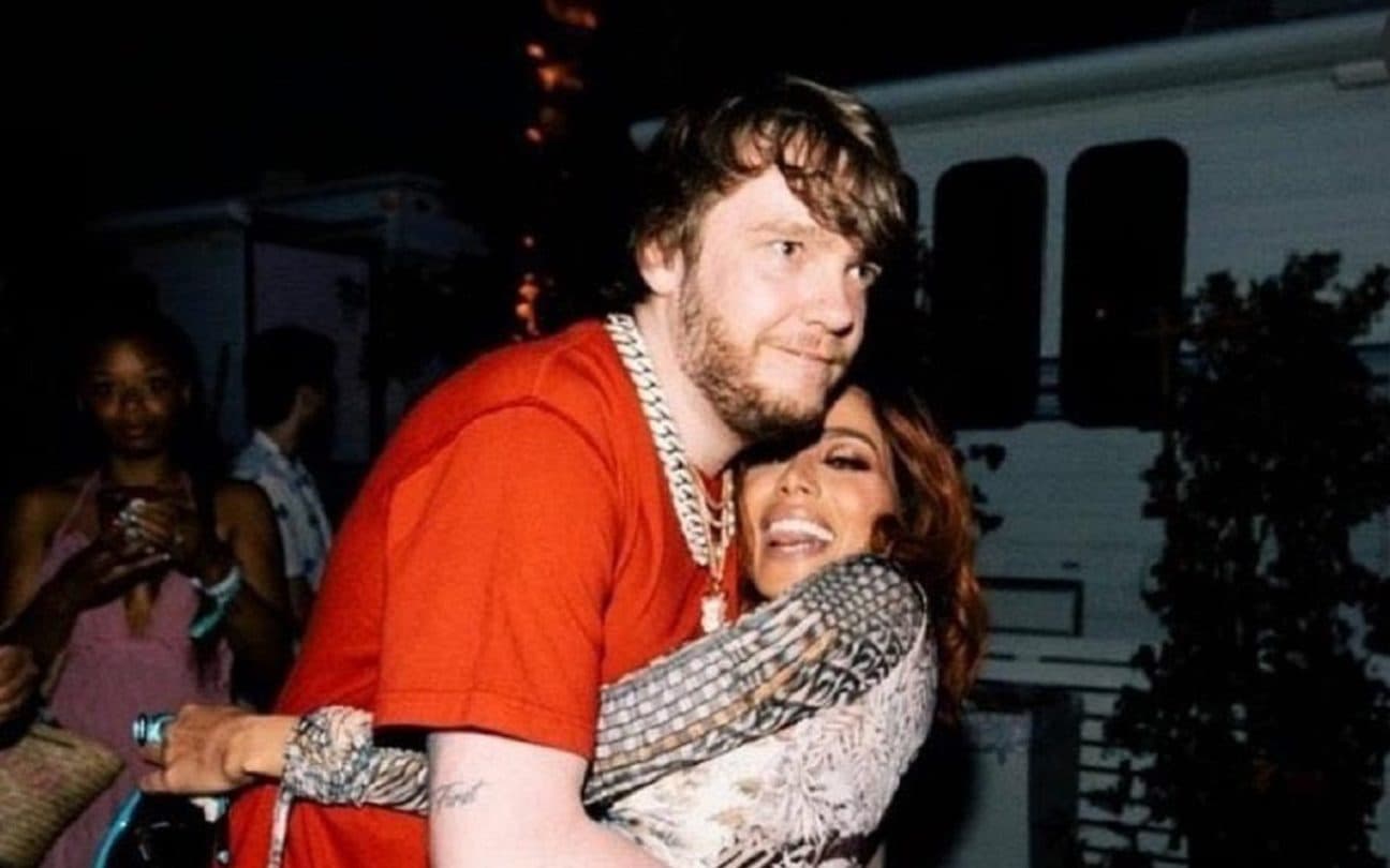 Namorado da Anitta, Murda Beatz em festa na casa da cantora