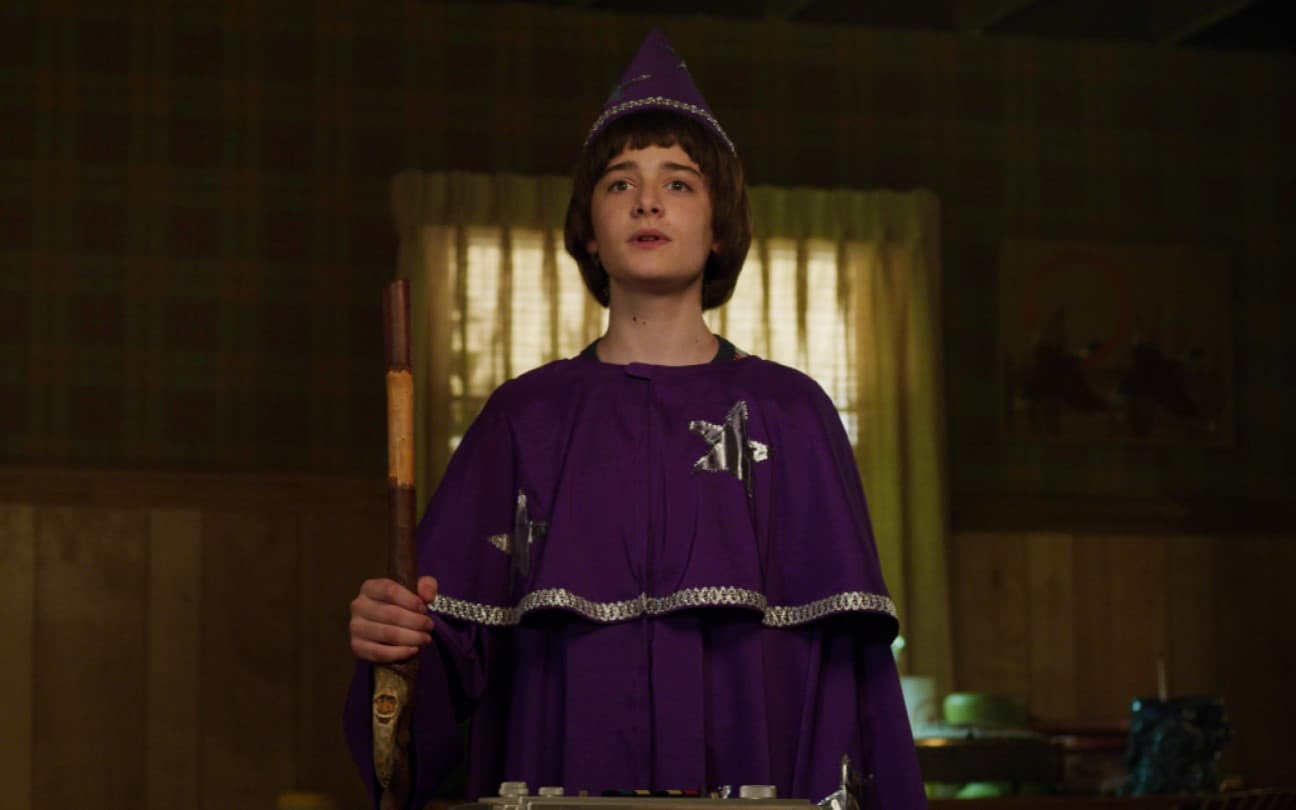 Noah Schnapp em cena de Stranger Things