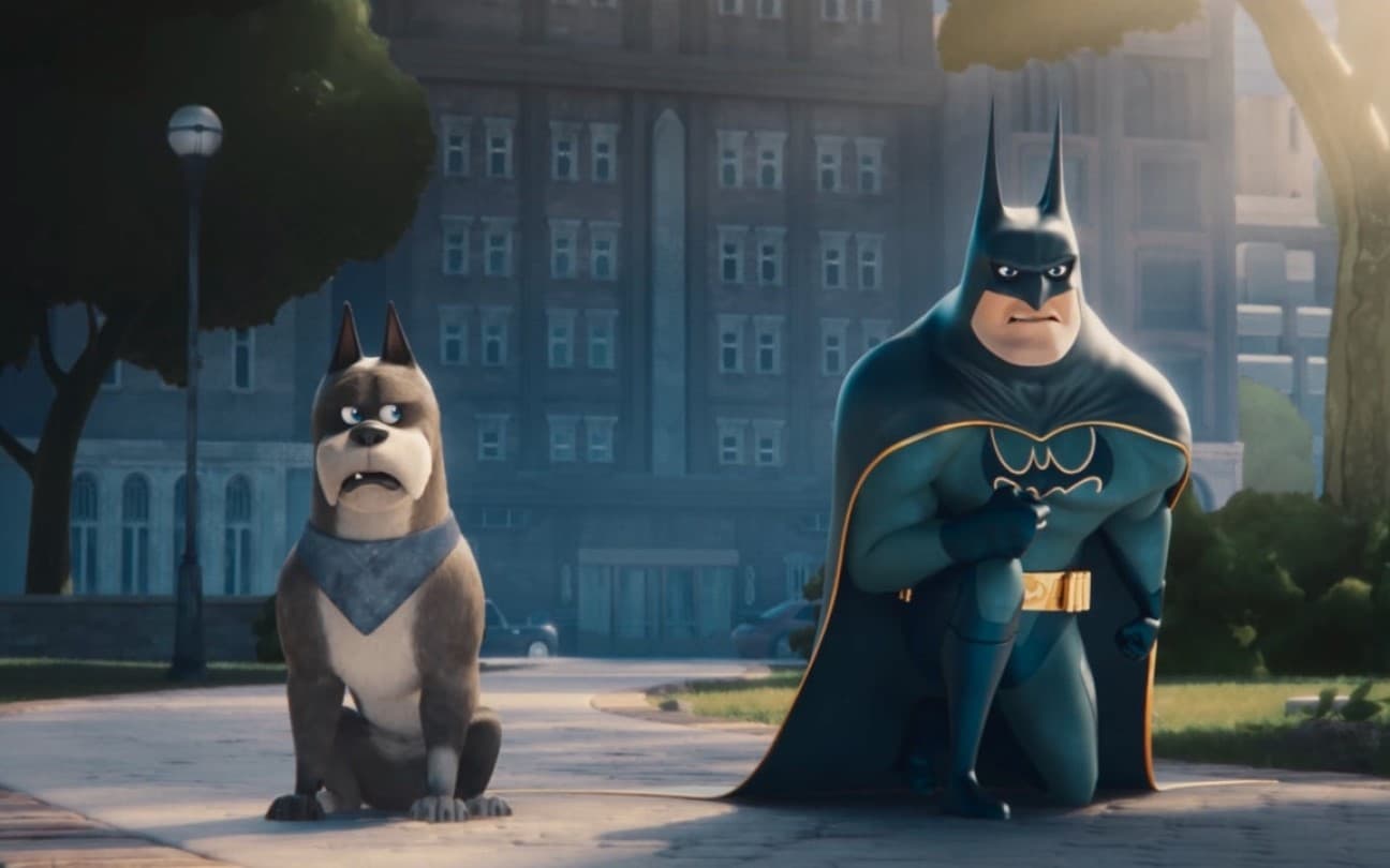 Ace e seu dono Batman em cena de DC Liga dos Superpets