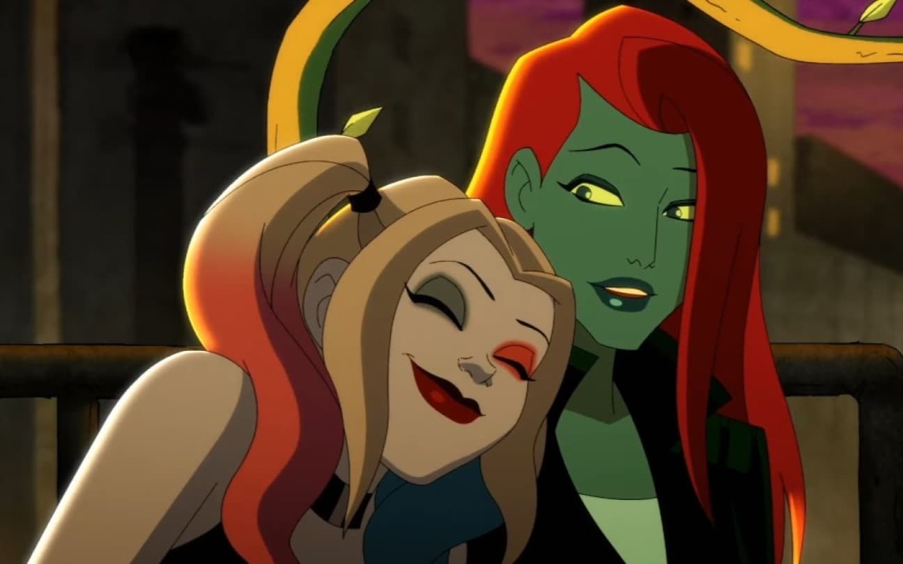 Kaley Cuoco e Lake Bell em cena de Harley Quinn