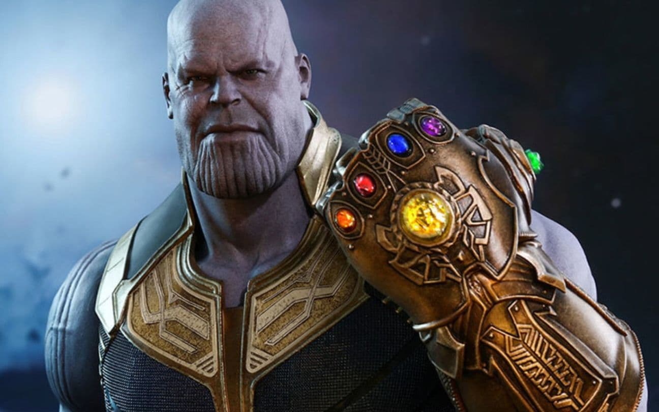 Thanos com a Manopla do Infinito