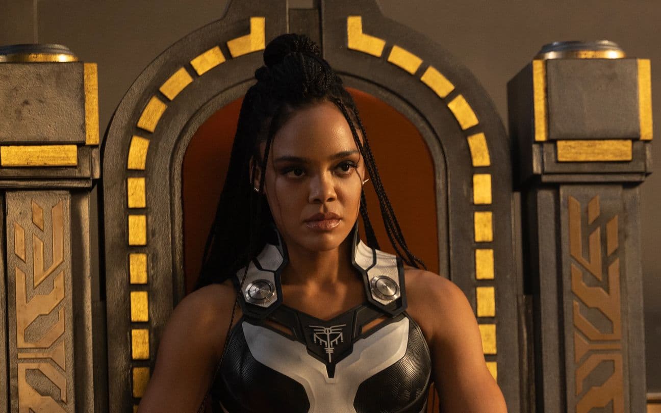 Tessa Thompson em Thor: Amor e Trovão