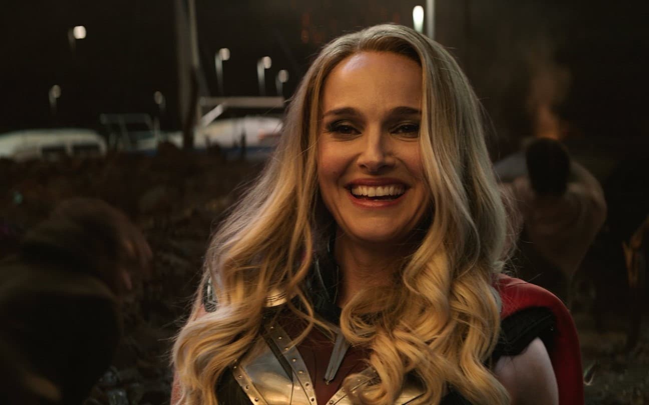 Natalie Portman em cena de Thor: Amor e Trovão