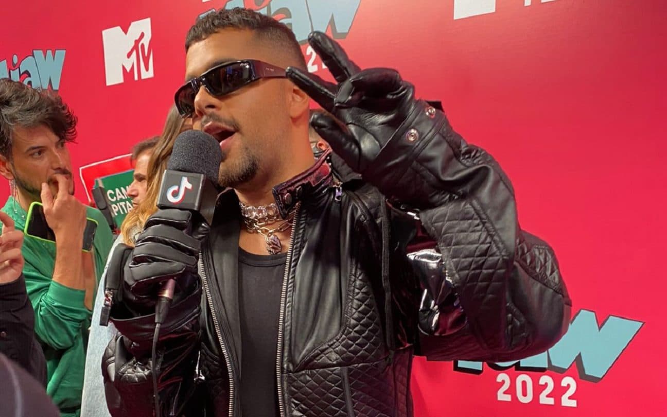 Pedro Sampaio no tapete rosa do MTV Miaw 2022