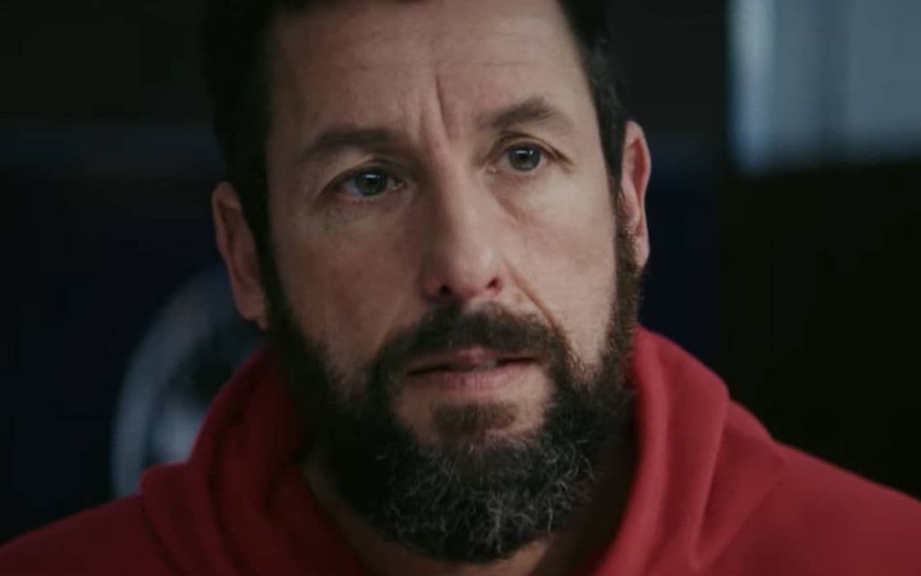 Adam Sandler em Arremessando Alto