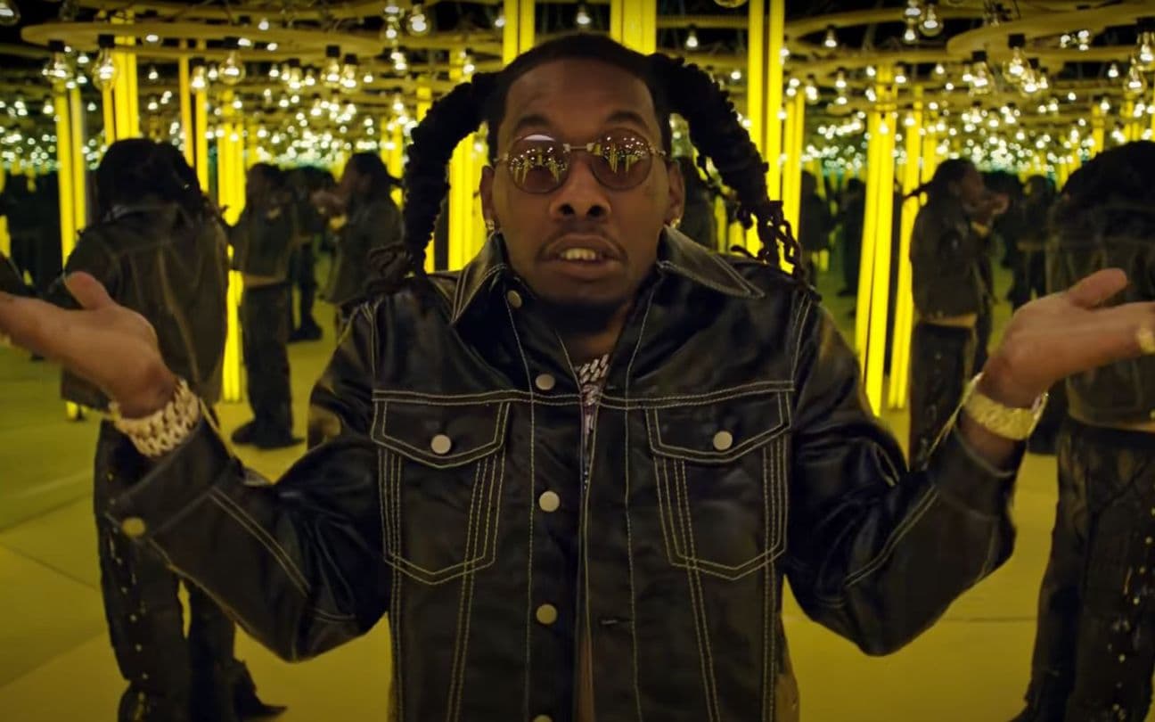 O rapper Offset em gravação de clipe
