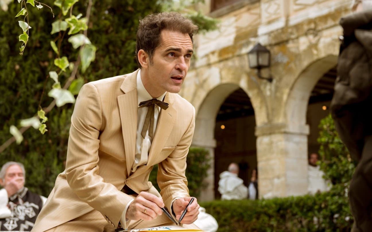 Pedro Alonso em cena de La Casa de Papel