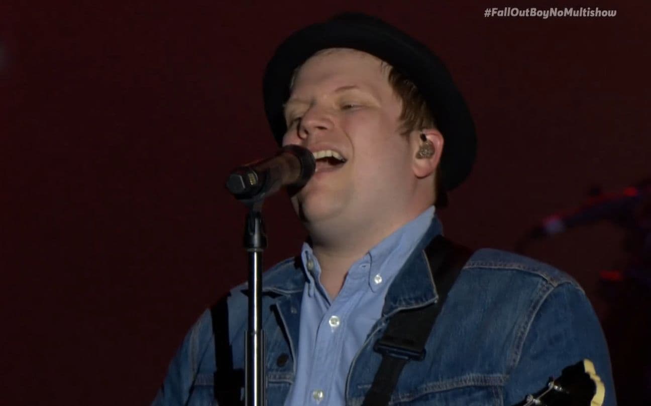 Patrick Stump no show do Fall Out Boy