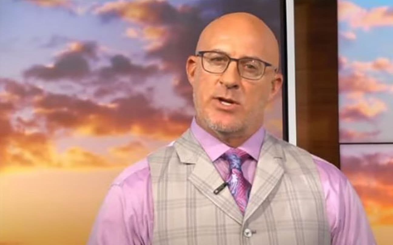 Jim Cantore é meteorologista do Weather Channel