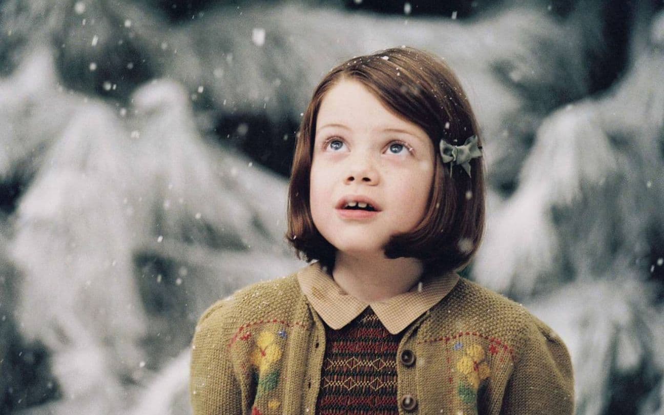 Georgie Henley como Lúcia em As Crônicas de Nárnia