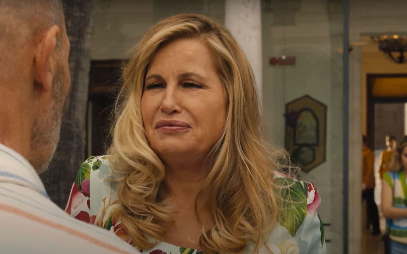 Jennifer Coolidge em The White Lotus