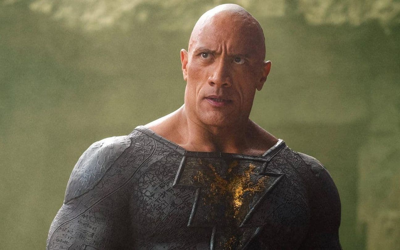 Dwayne Johnson em Adão Negro