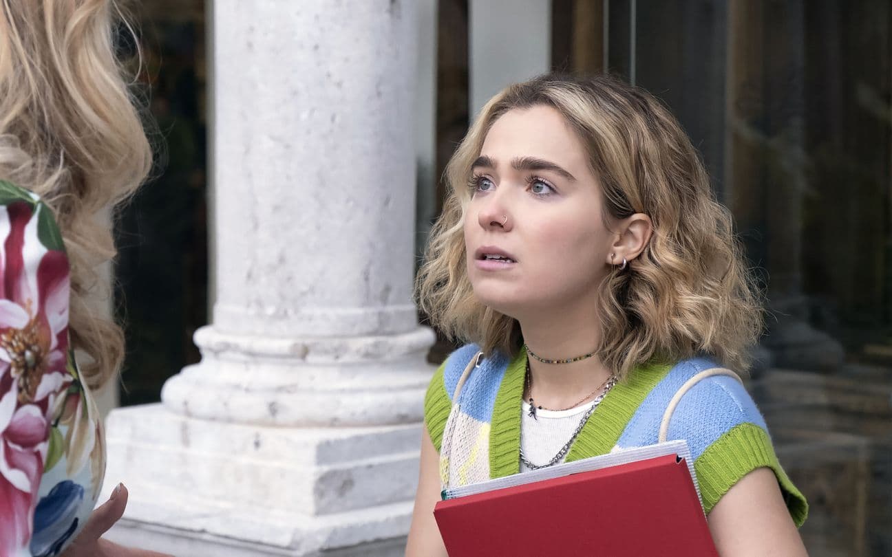 Haley Lu Richardson na segunda temporada de The White Lotus