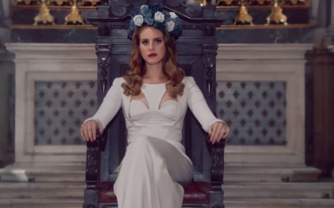 Lana Del Rey no clipe de Born to Die