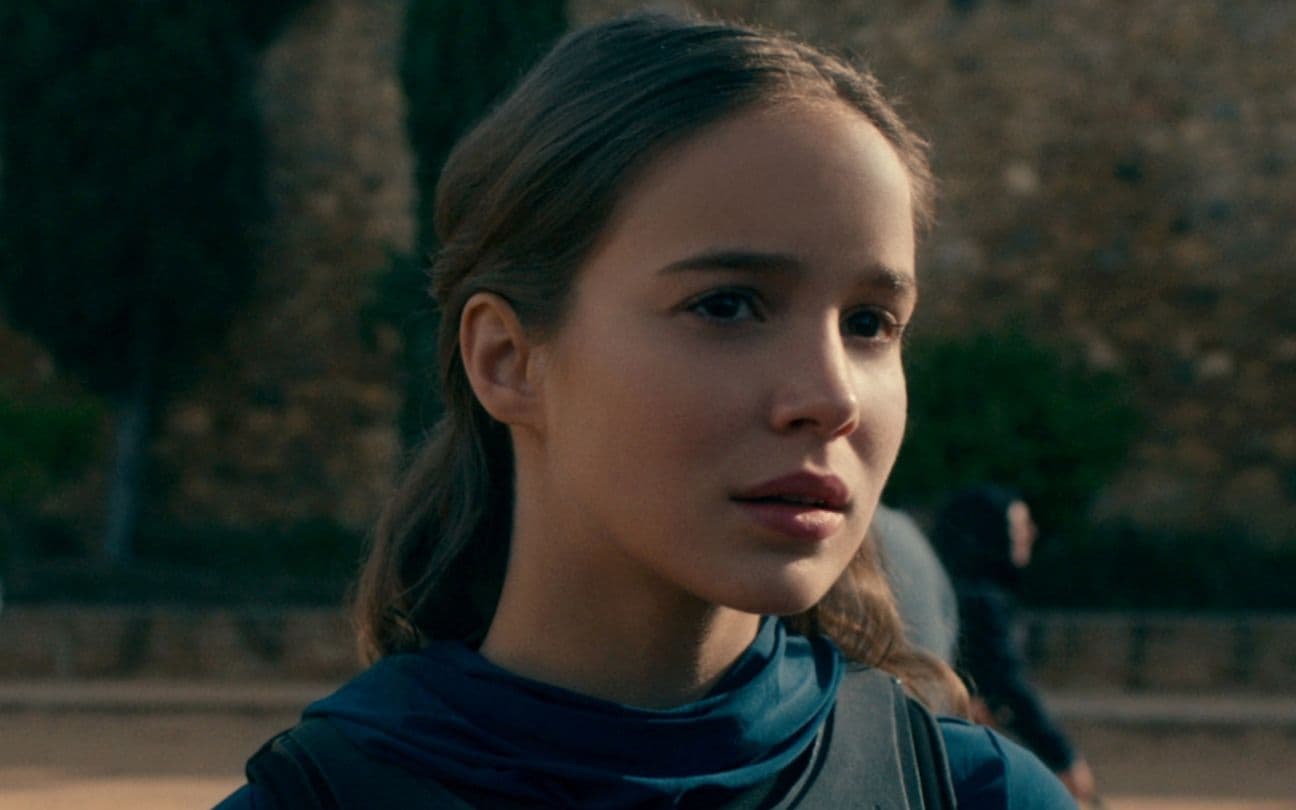 Alba Baptista em Warrior Nun
