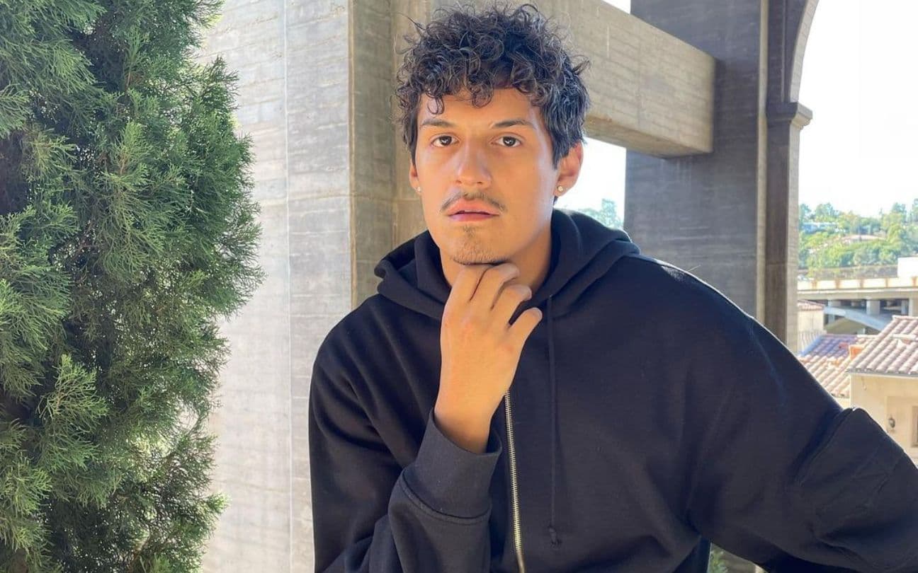 Omar Apollo