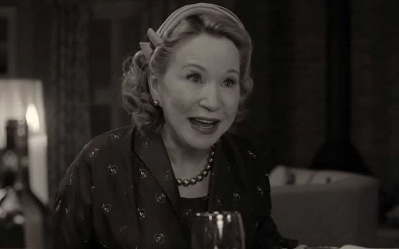 Debra Jo Rupp em WandaVision