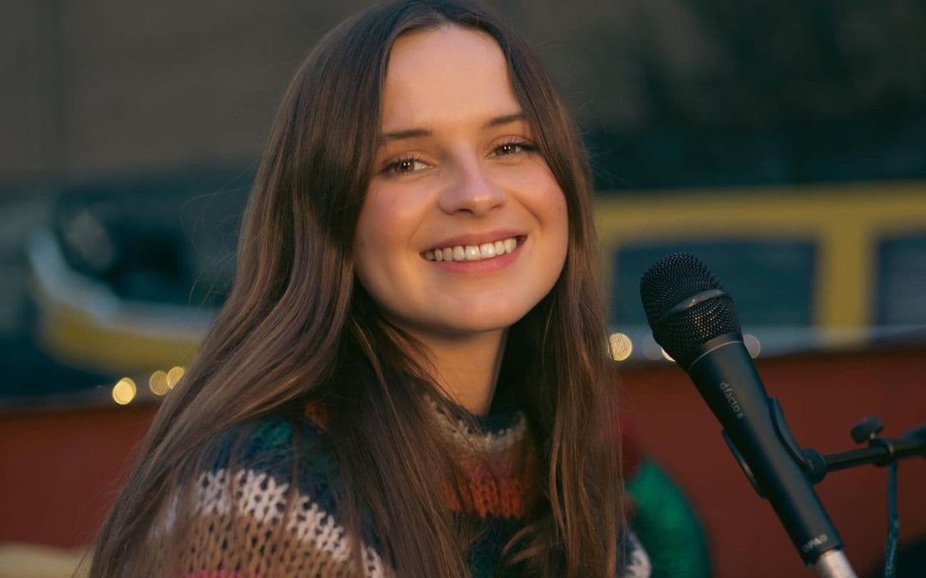 Gabrielle Aplin