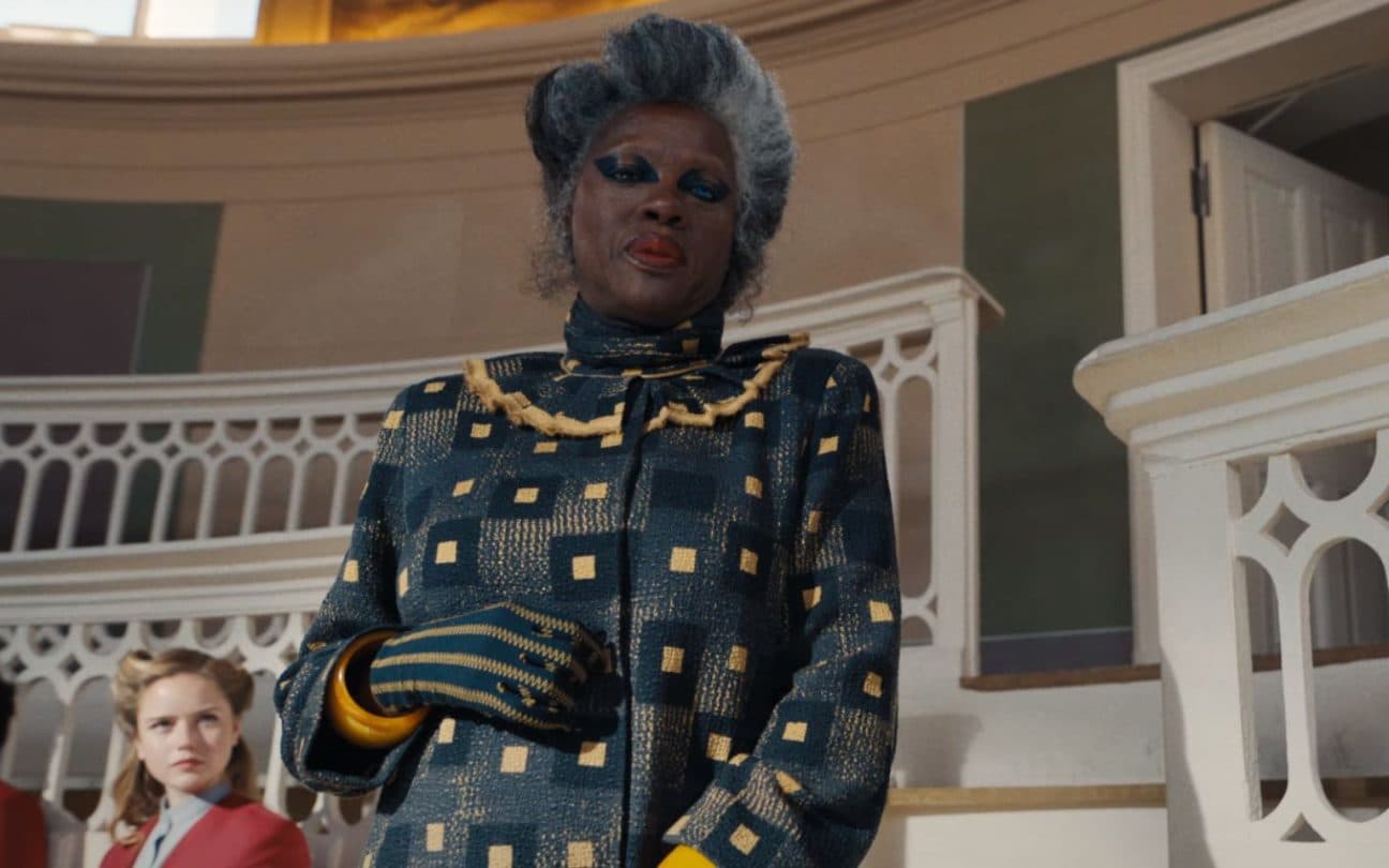 Viola Davis no trailer de Jogos Vorazes