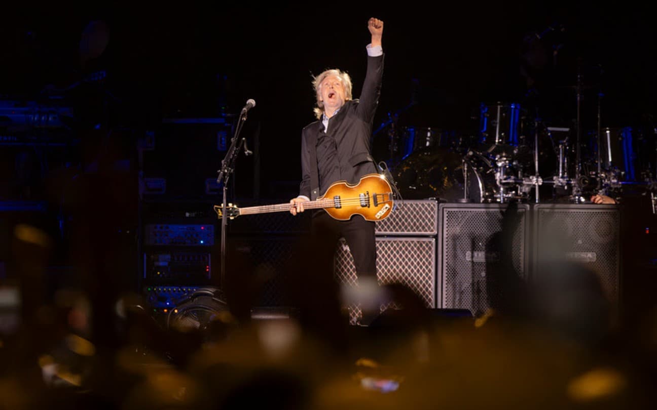 Paul McCartney no primeiro dia de show no Allianz Parque, em SP