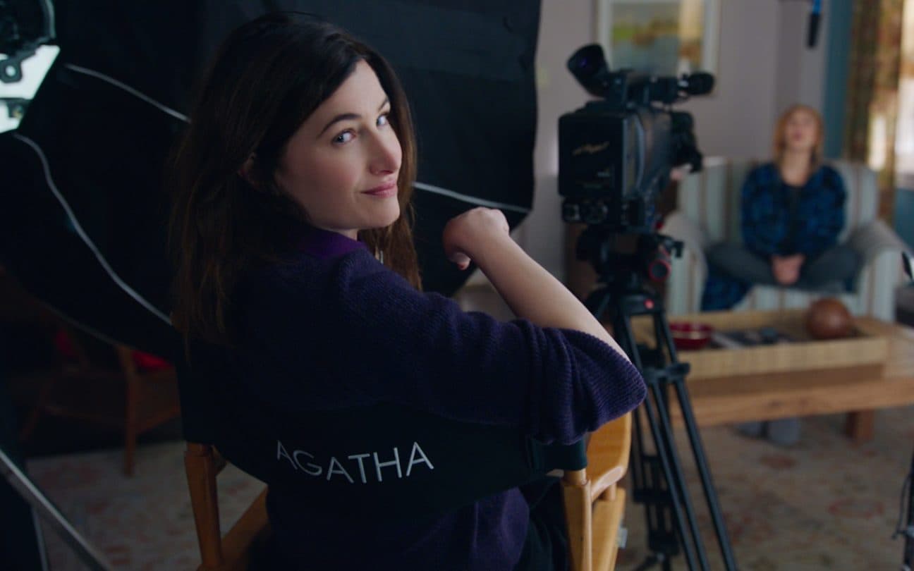 Kathryn Hahn em cena de WandaVision; atriz é a protagonista de Agatha Desde Sempre