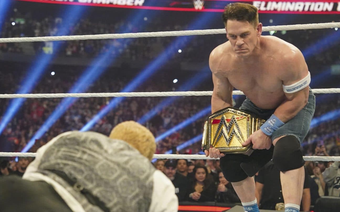 Cody Rhodes e John Cena na WWE; lutadores vão ter embate no WrestleMania 41