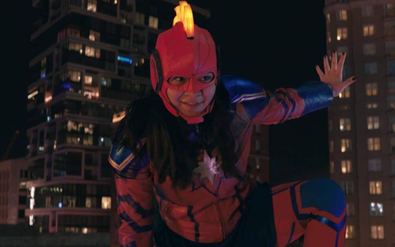 Iman Vellani em cena de Ms. Marvel, melhor série da Marvel no Disney+