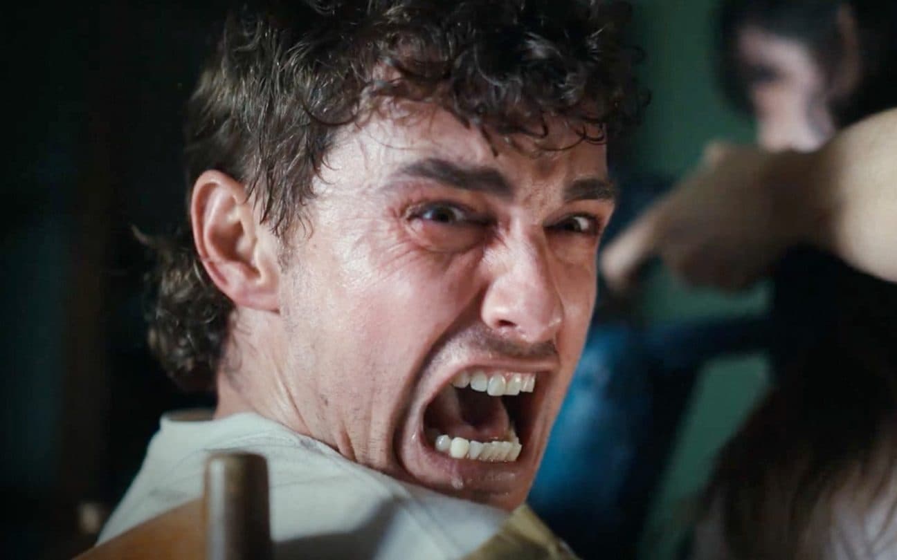 Dave Franco em Juntos, um dos melhores filmes de terror de 2025