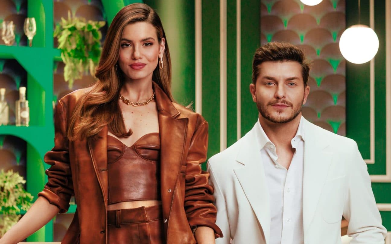 Klebber Toledo e Camila Queiroz apresentam a 5ª temporada de Casamento às Cegas Brasil
