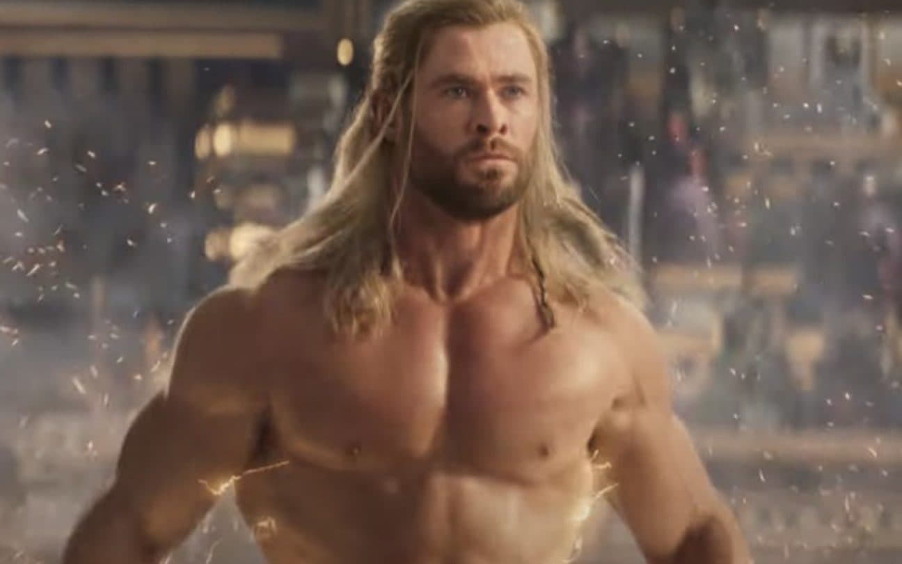 Chris Hemsworth em Thor: Amor e Trovão, da Marvel