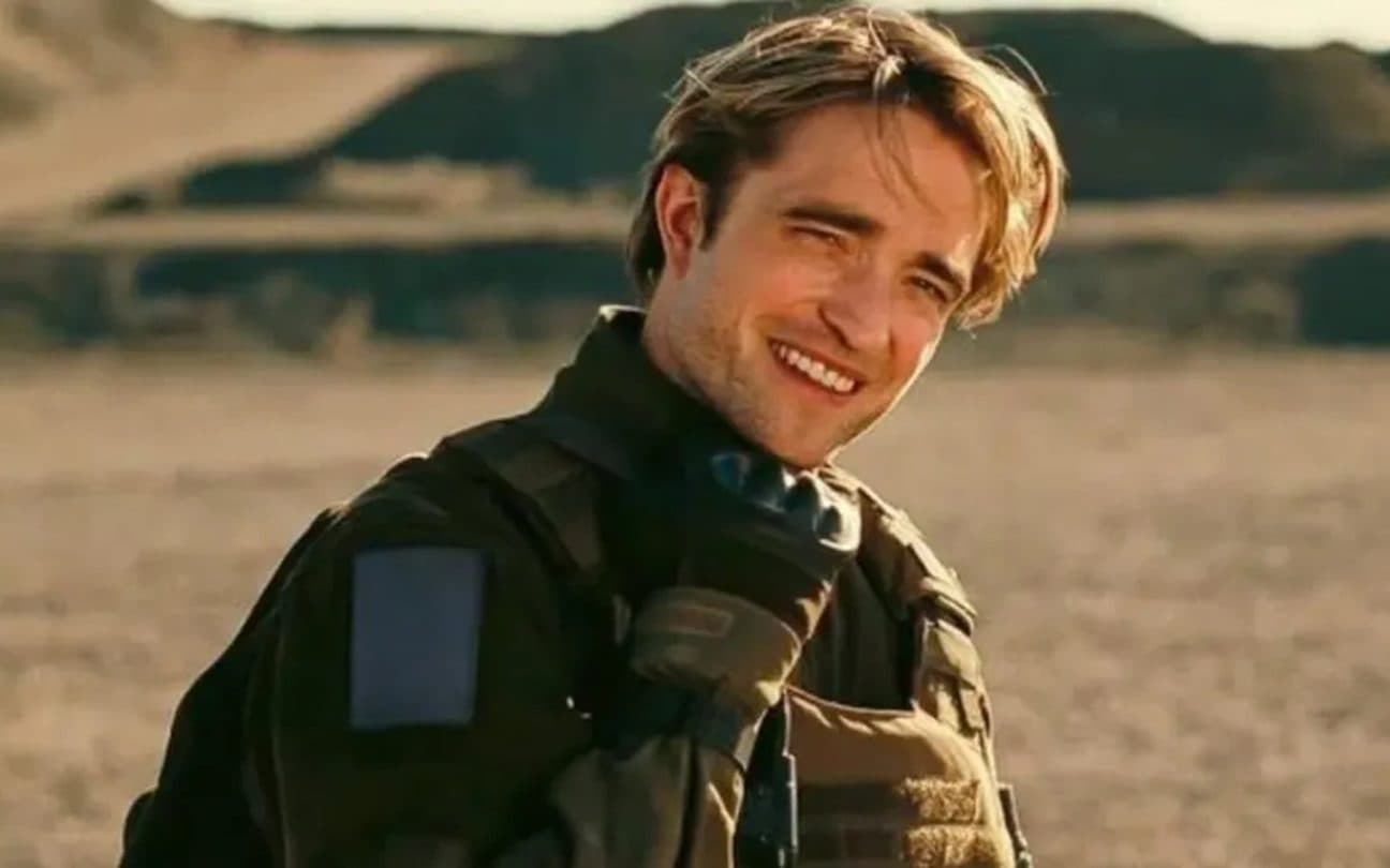 Robert Pattinson em cena de Tenet, filme de Christopher Nolan