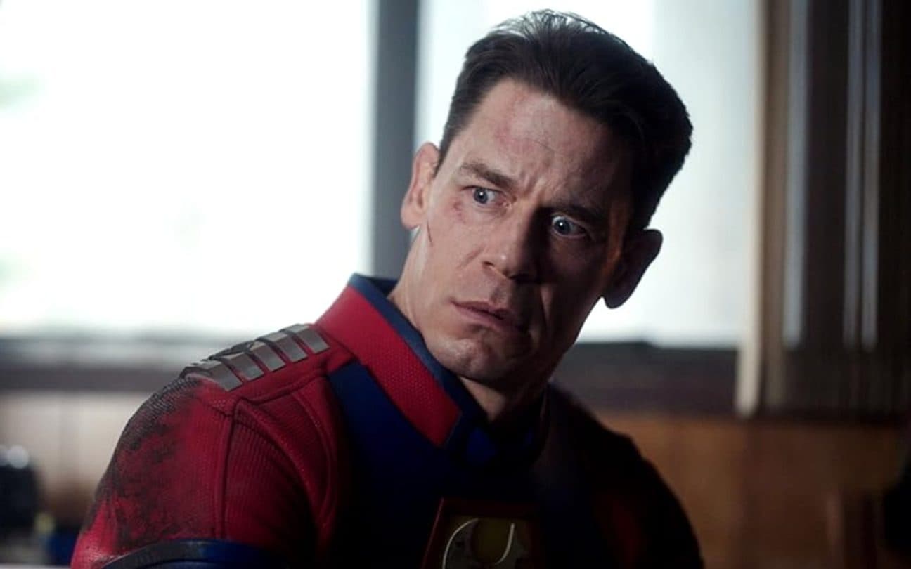 John Cena em cena de Pacificador