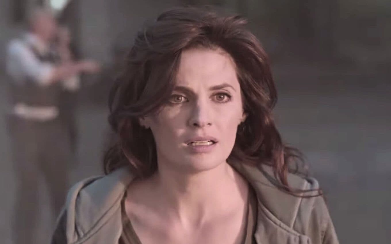 Stana Katic em Absentia, série de suspense que está disponível na Netflix