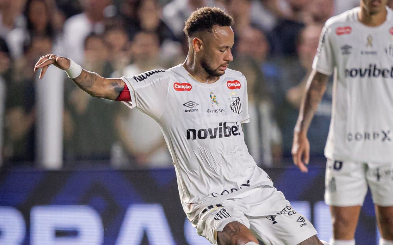 Santos x Atlético-MG acontece neste sábado (11)