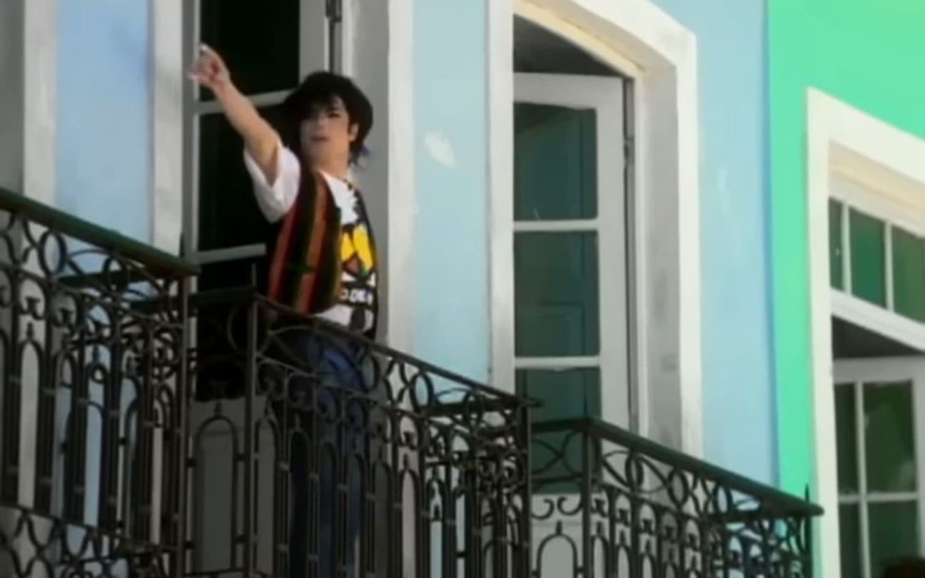 Michael Jackson no clipe de They Don't Care About Us