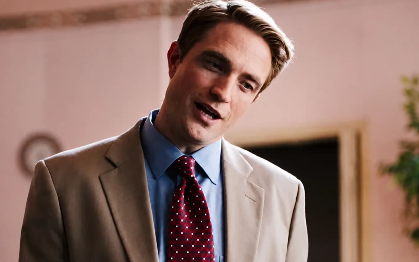 Robert Pattinson em cena de Primetime