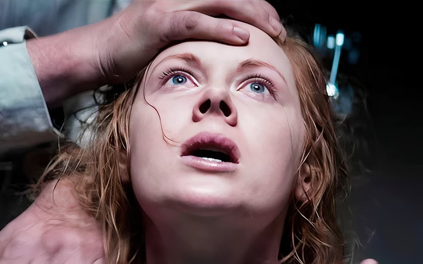 Emily Beecham em 1899, série da Netflix