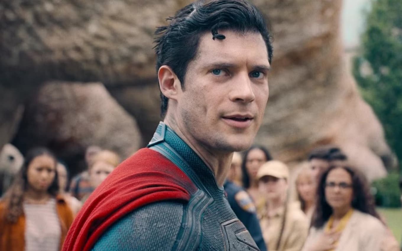 David Corenswet em cena de Superman