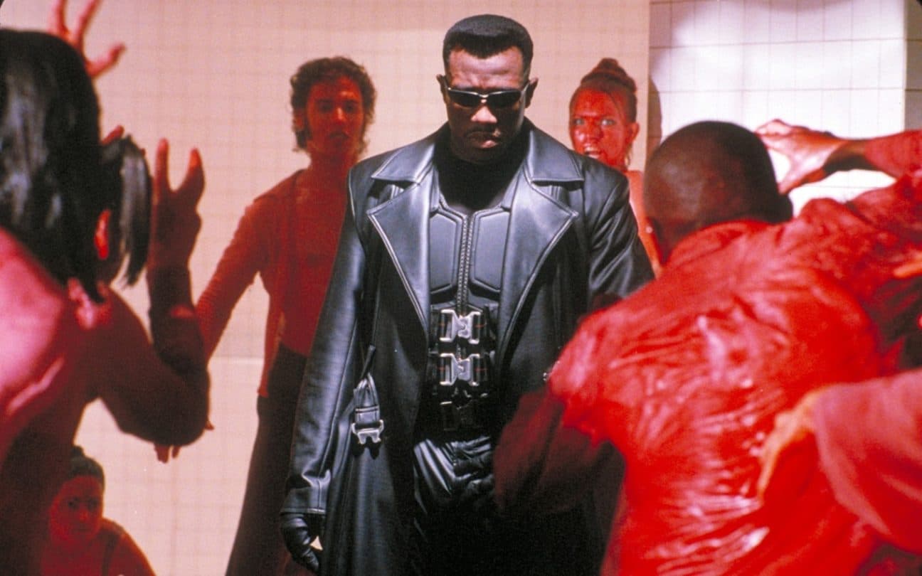 Wesley Snipes em cena de Blade, o Caçador de Vampiros