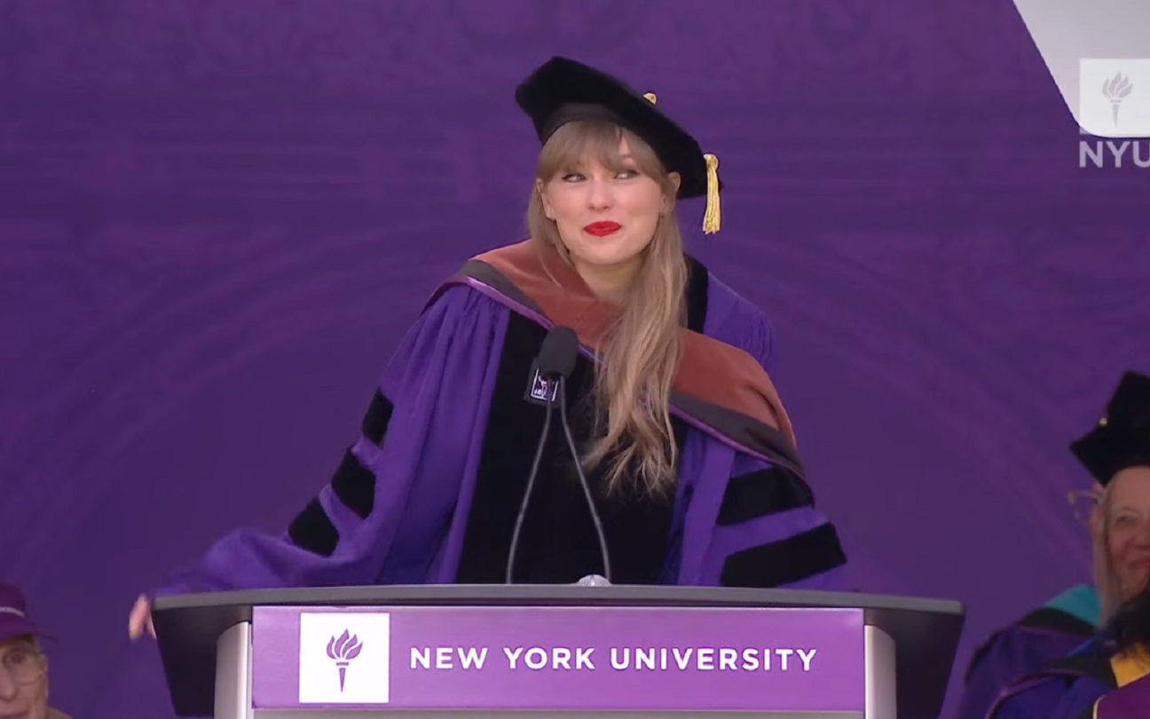 Taylor Swift, doutora em Belas Artes pela NYU